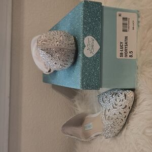 Sparkling Silver Heels with Glittery Design